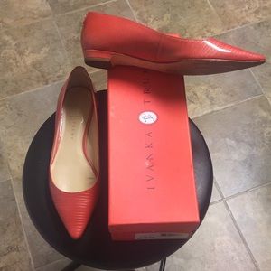 Adorable Ivanka Trump shoes ✨